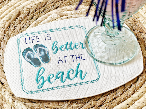 Button Life is better at the beach Spruch - Stickdatei